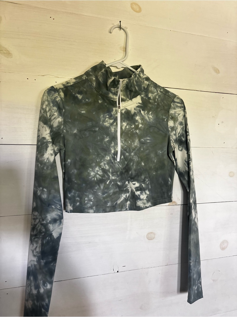 Tie-Dye Mock Neck Cropped Zip Top - Green